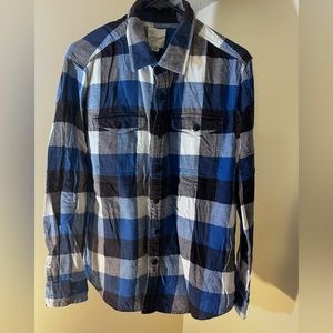 Men’s Large American Eagle 🦅 blue & Black plaid flannel button down